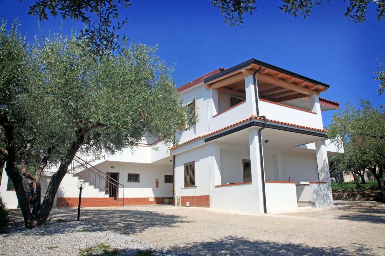 Case Vacanze Sangeni Capo Vaticano Exterior photo